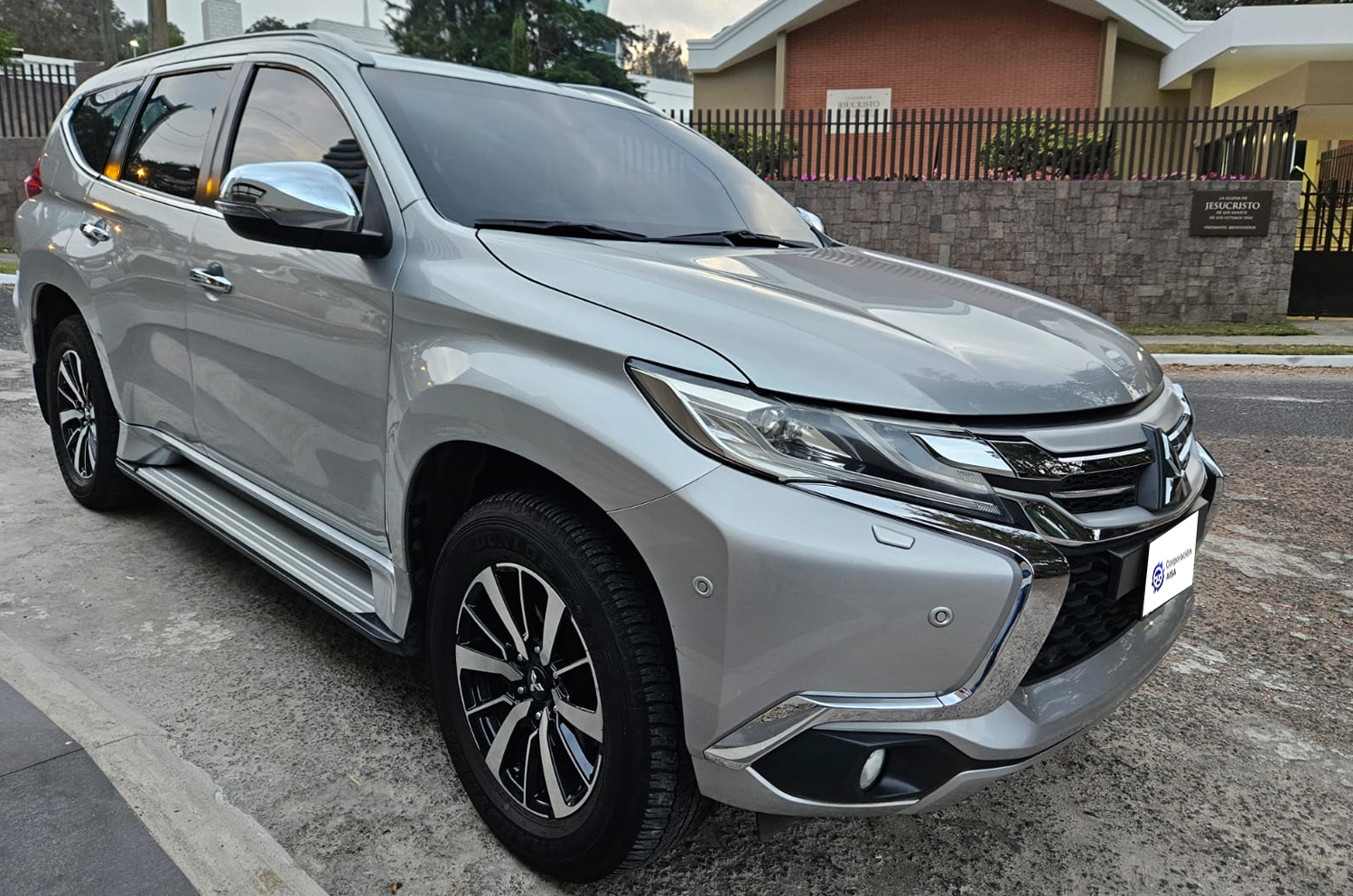MITSUBISHI MONTERO SPORT PREMIUM BLINDAJE III PLUS – 2017